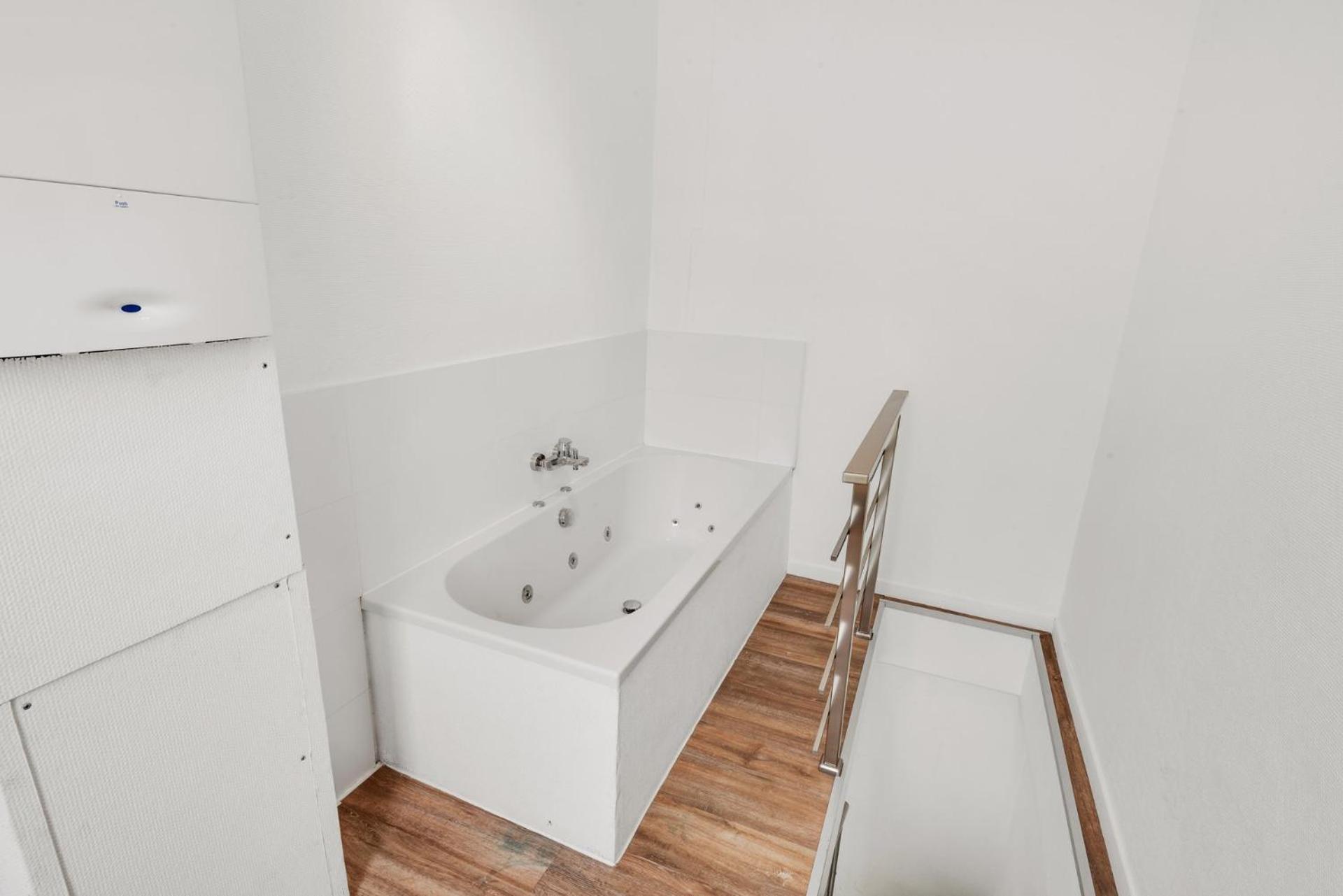 Apartment In Brussels, Lantsheere By Homenhancement Sa Екстериор снимка