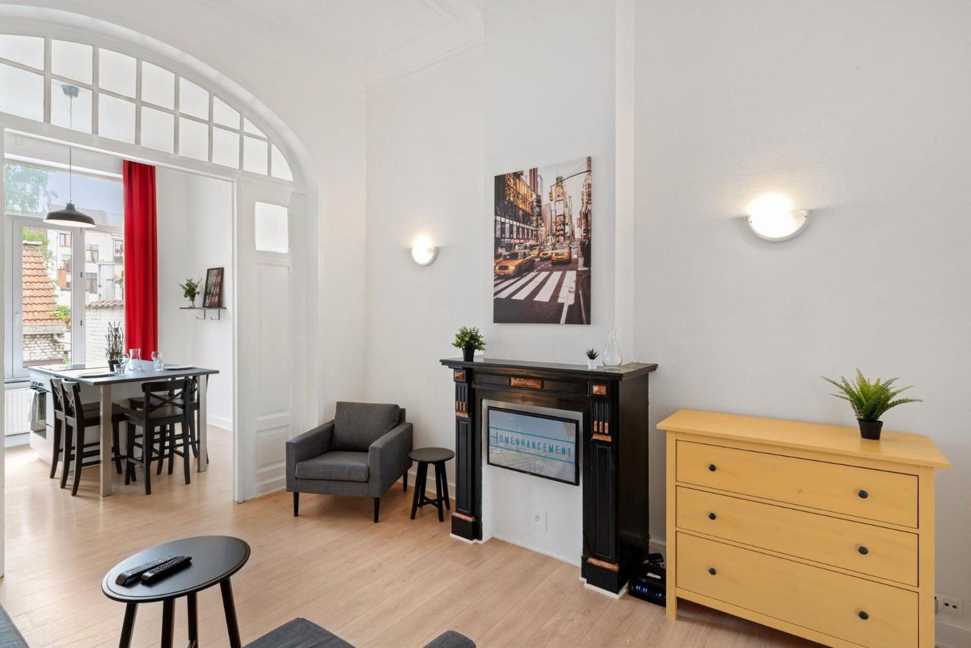 Apartment In Brussels, Lantsheere By Homenhancement Sa Екстериор снимка
