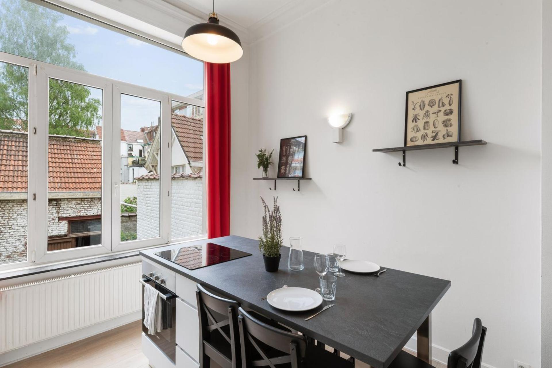 Apartment In Brussels, Lantsheere By Homenhancement Sa Екстериор снимка