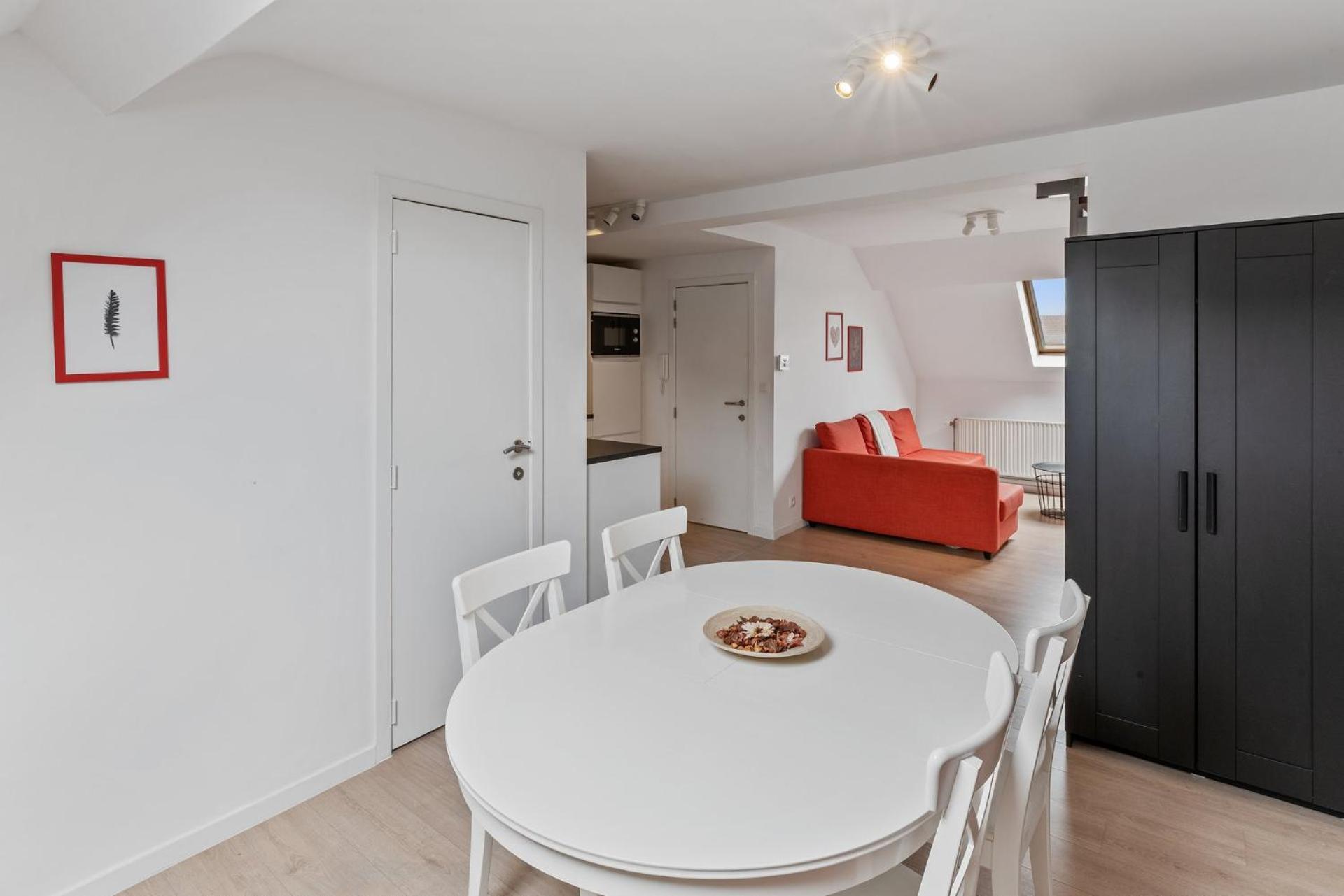 Apartment In Brussels, Lantsheere By Homenhancement Sa Екстериор снимка